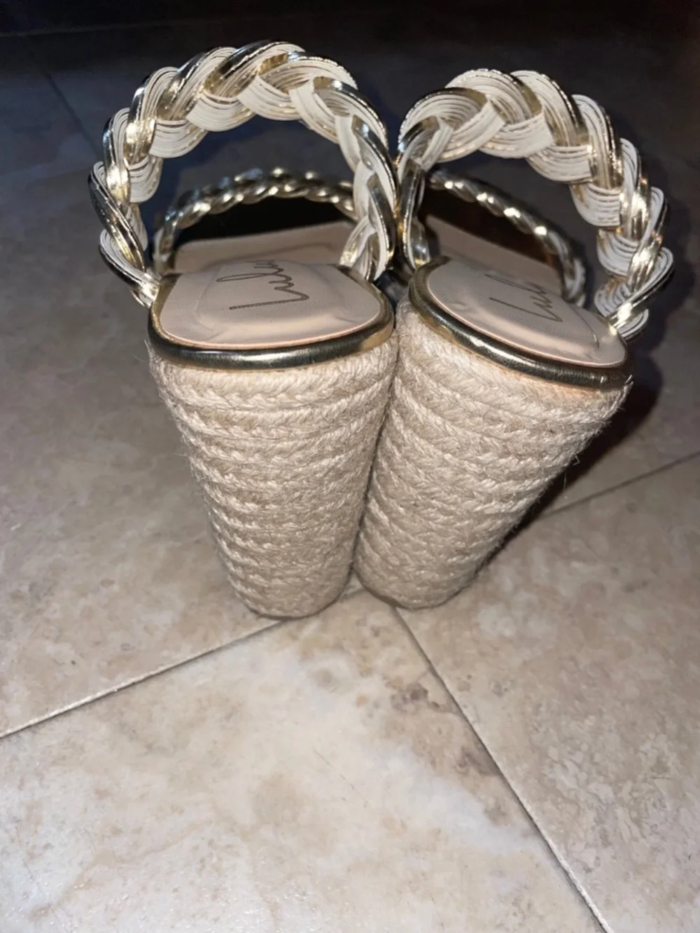 Lulus Sunshy Gold Metallic Platform Espadrille Slide Wedges NWOT size 6.5